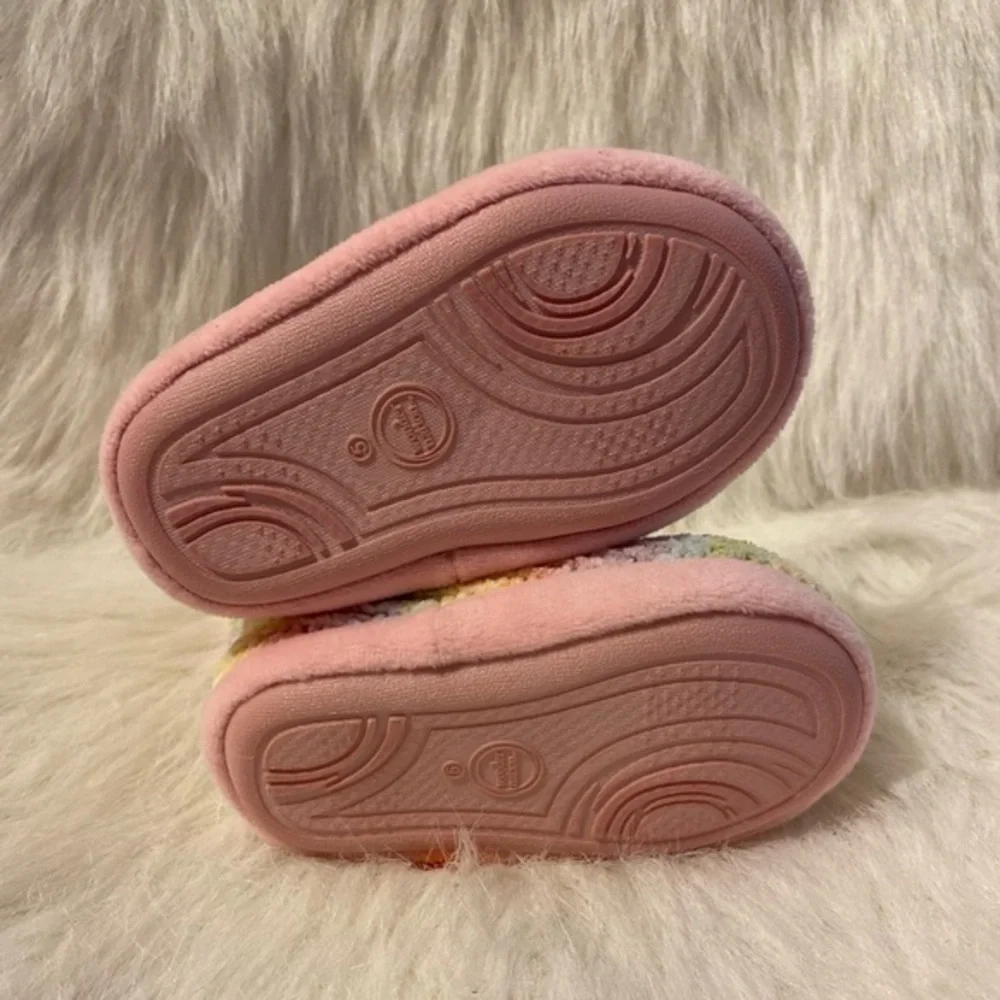 Wonder Nation Rainbow Slippers Girls‎ Size 5 Booties Shoes Slip On